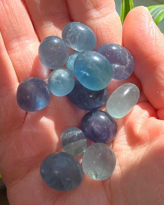 Fluorite tumble stone
