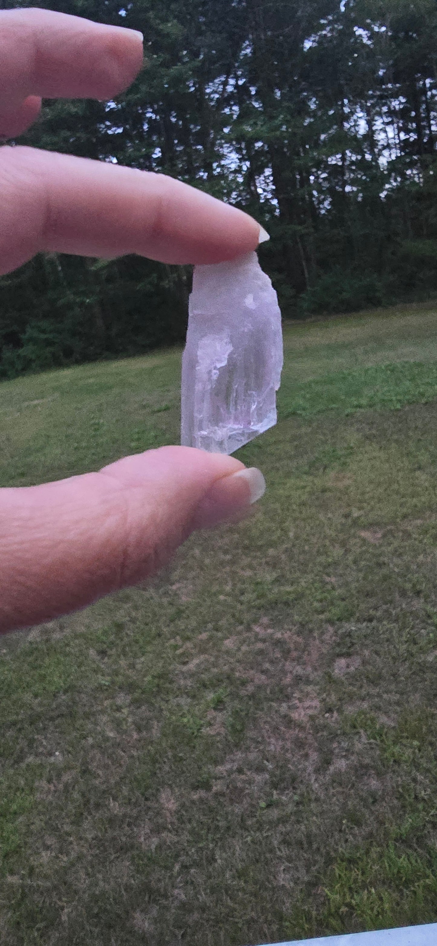 Spodumene  var-Kunzite (fl3)
