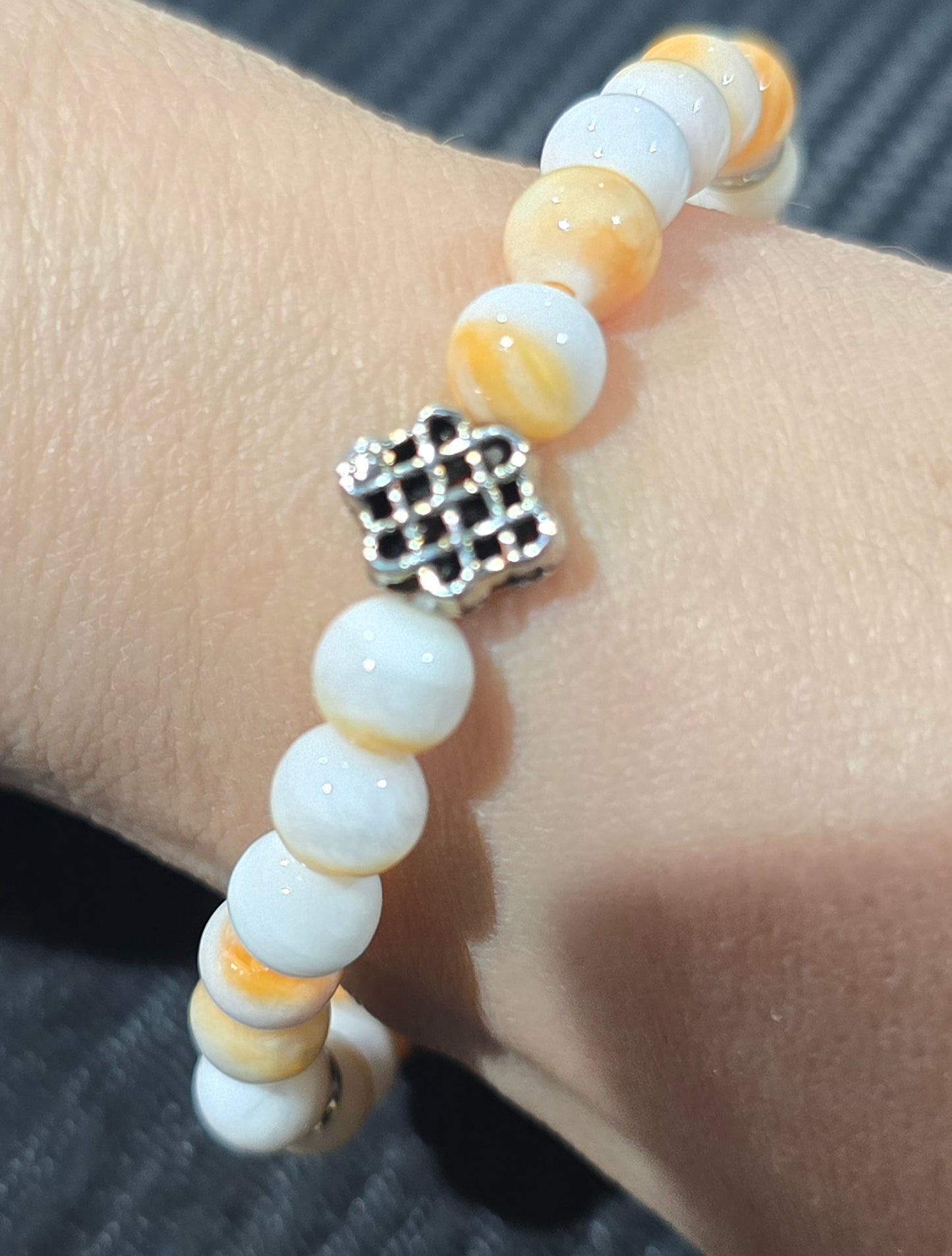Spiny Oyster Shell 6mm Beaded Bracelet with Silver Toned Spacers – Natural Shell Jewelry